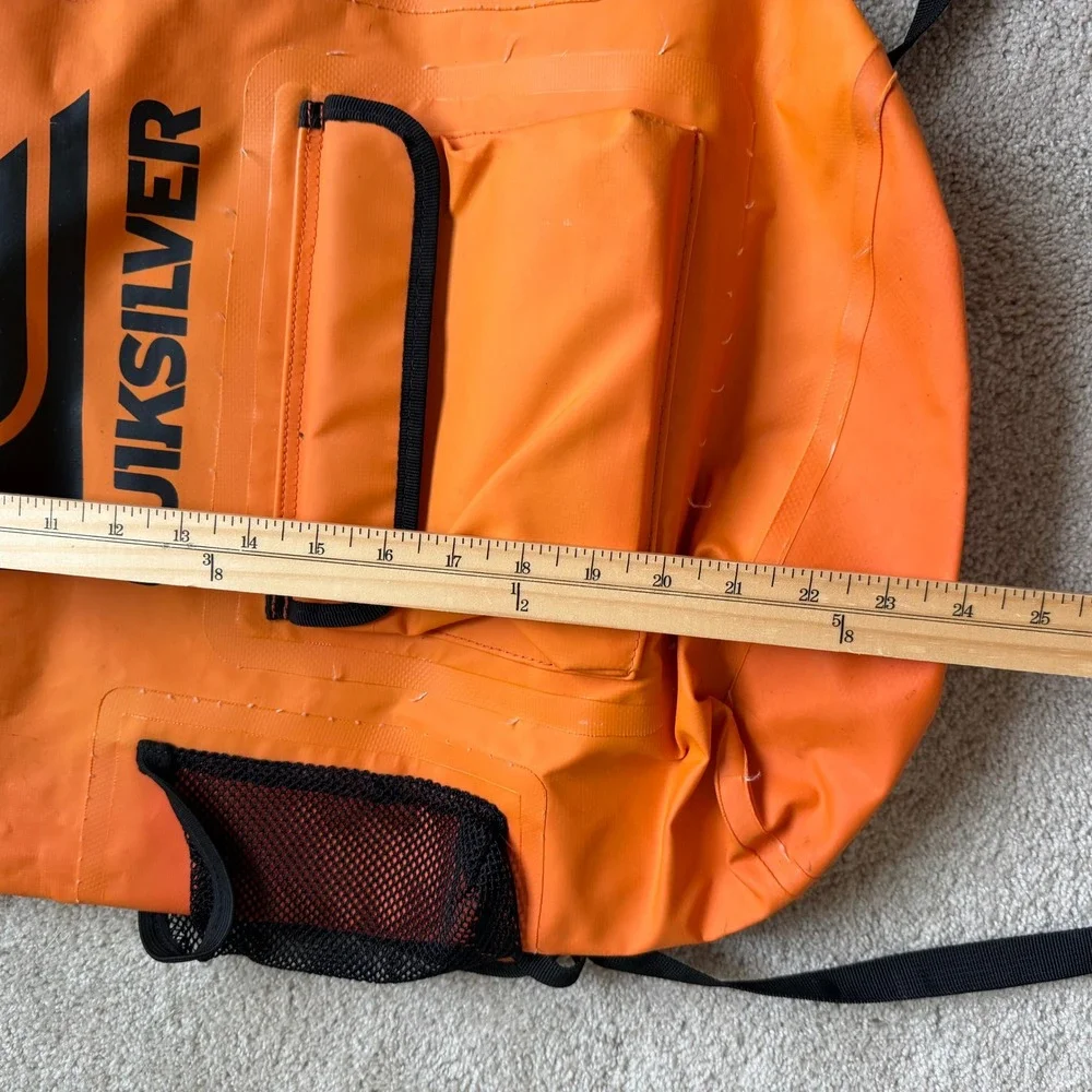 2013 Quiksilver Waterproof Dry Bag Backpack Orange Roll Top Surf Beach Gear Bag